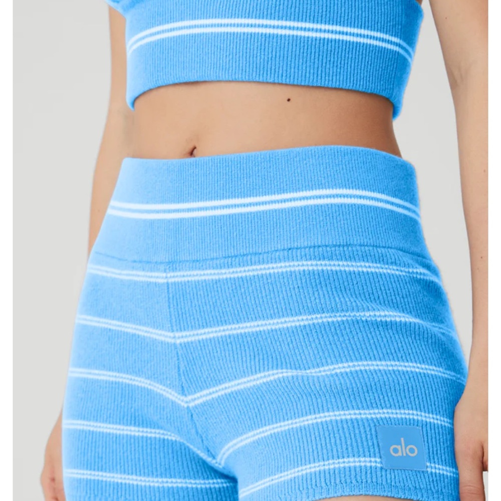 Alo yoga cashmere mini striped short